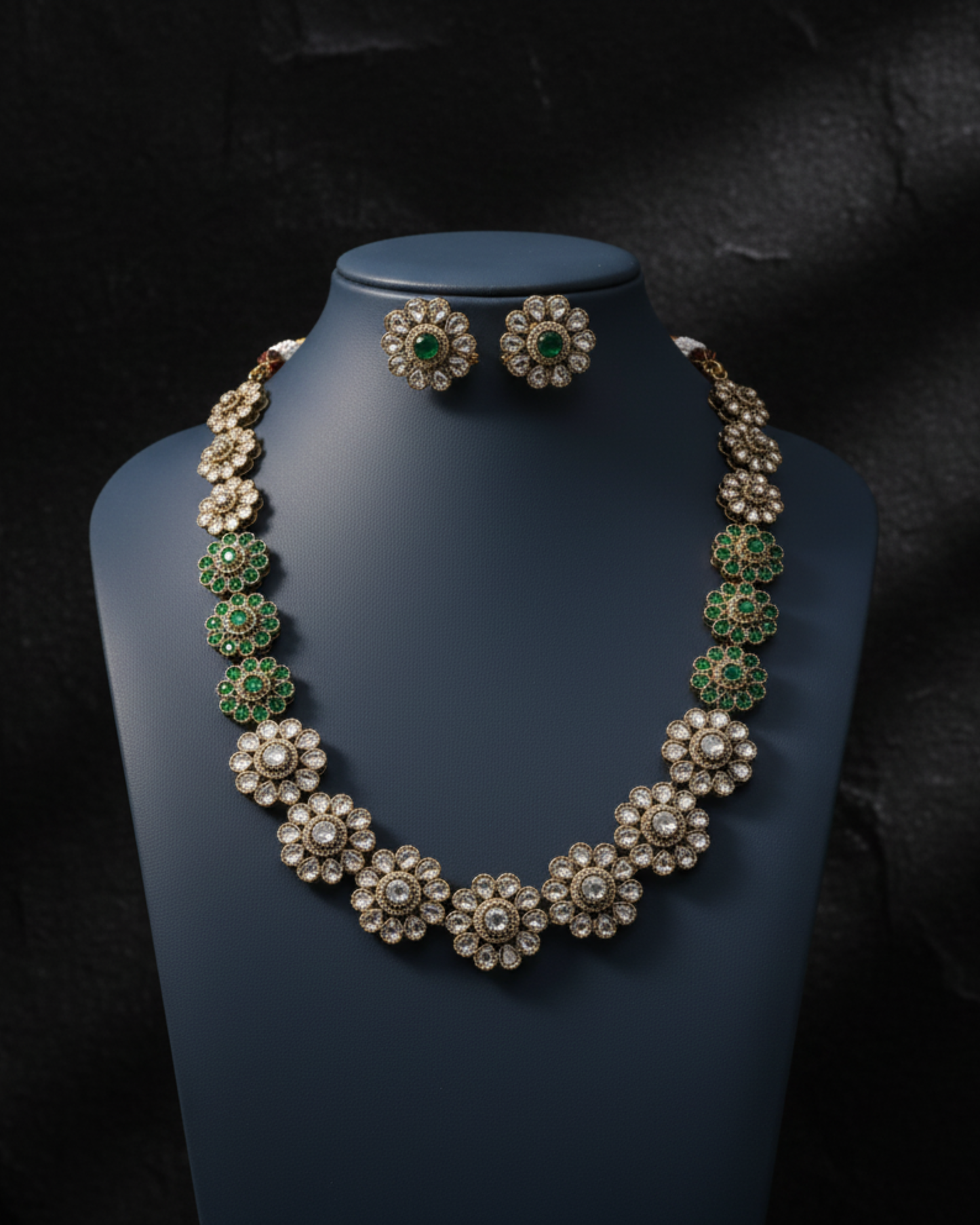 Antique Polki Floral Necklace Set