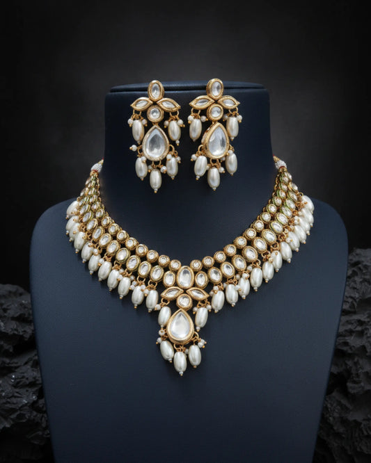 Timeless Pearl Choker Set Zestro