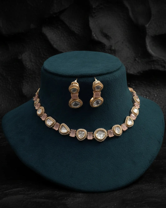 Niyara Charm Necklace Set Zestro
