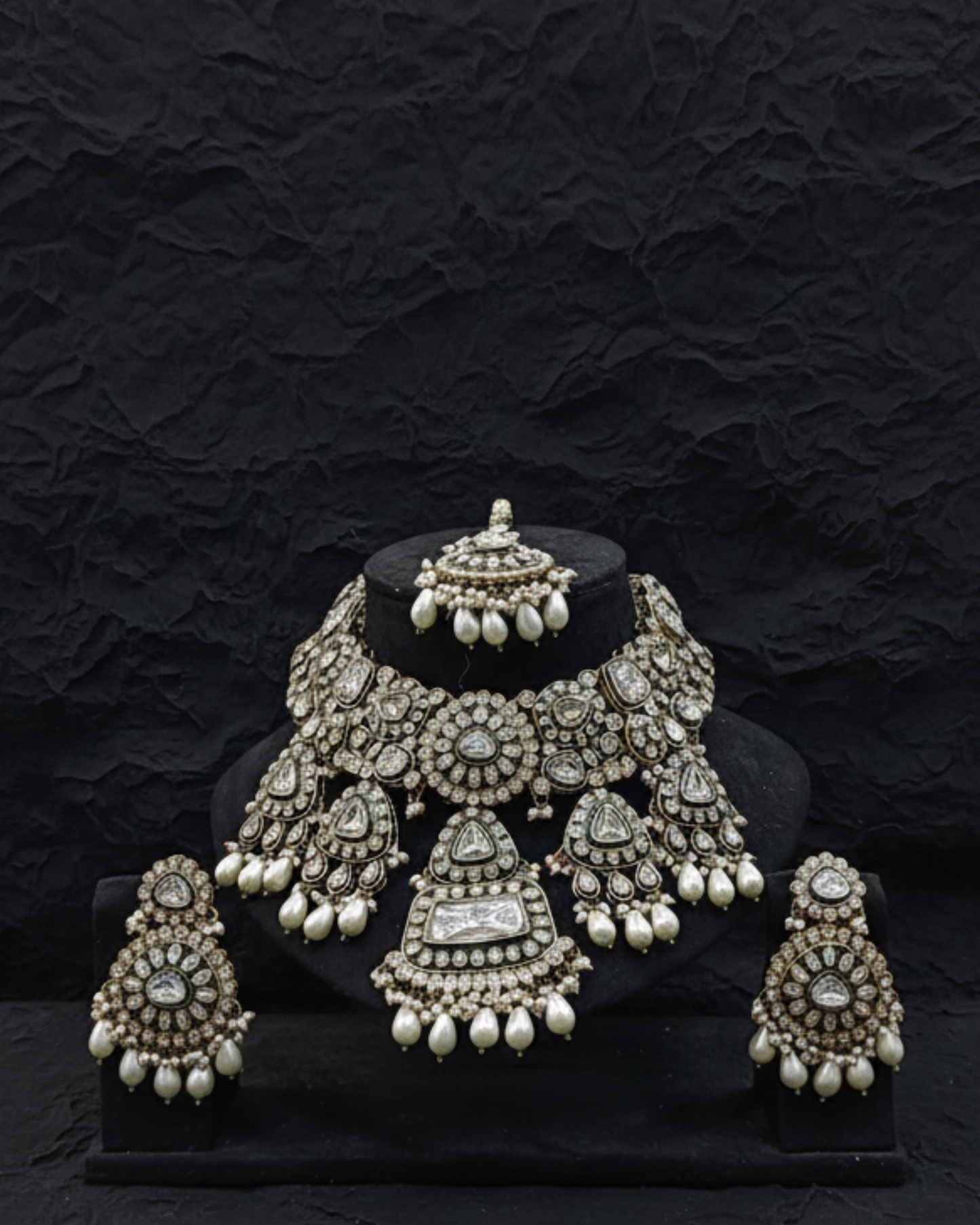 Regal Noor Kundan Bridal Necklace Set