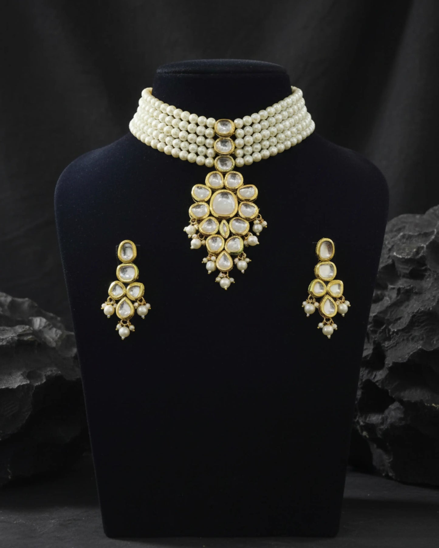 Ruhani Kundan Polki Choker Zestro