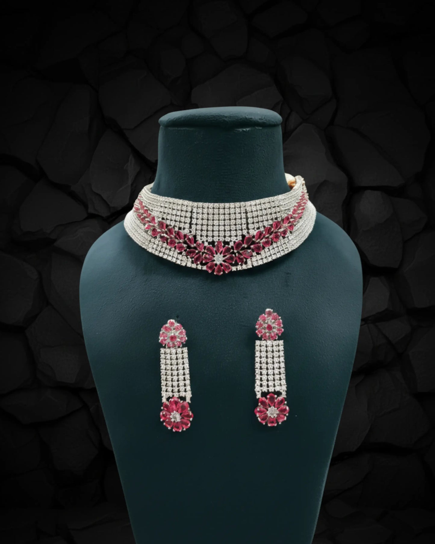Elara Petal Necklace Set Zestro