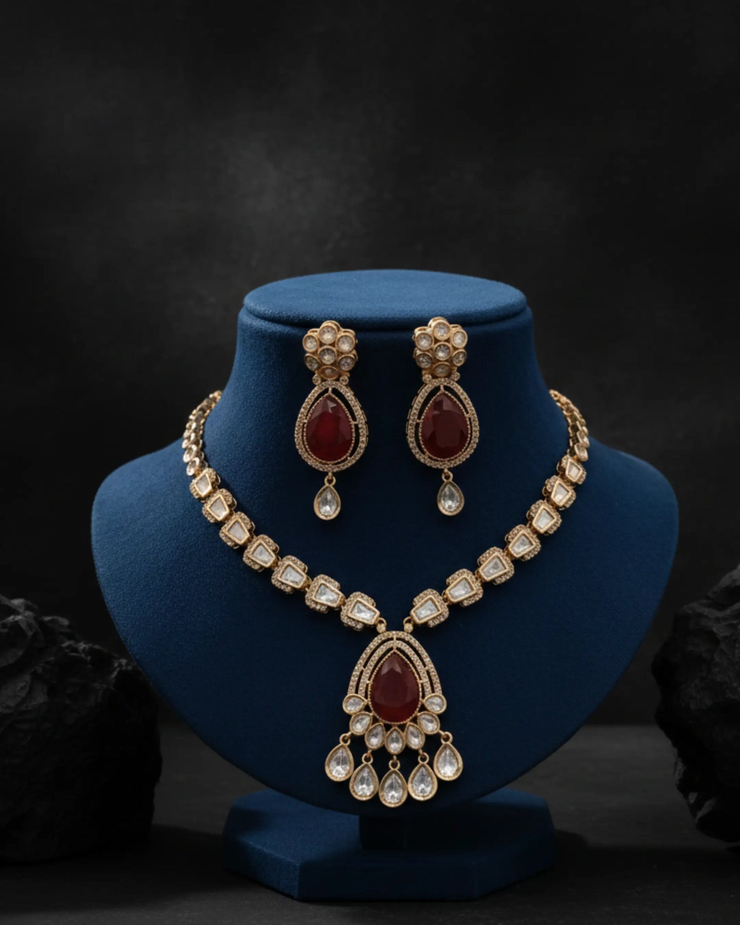 Meghara Royal Drop Necklace Set Zestro