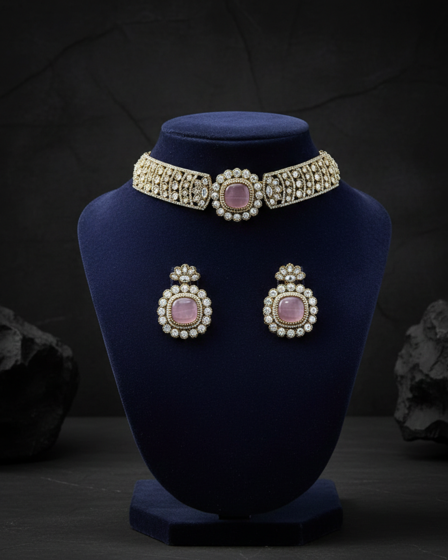 Adiva Heirloom Choker Set