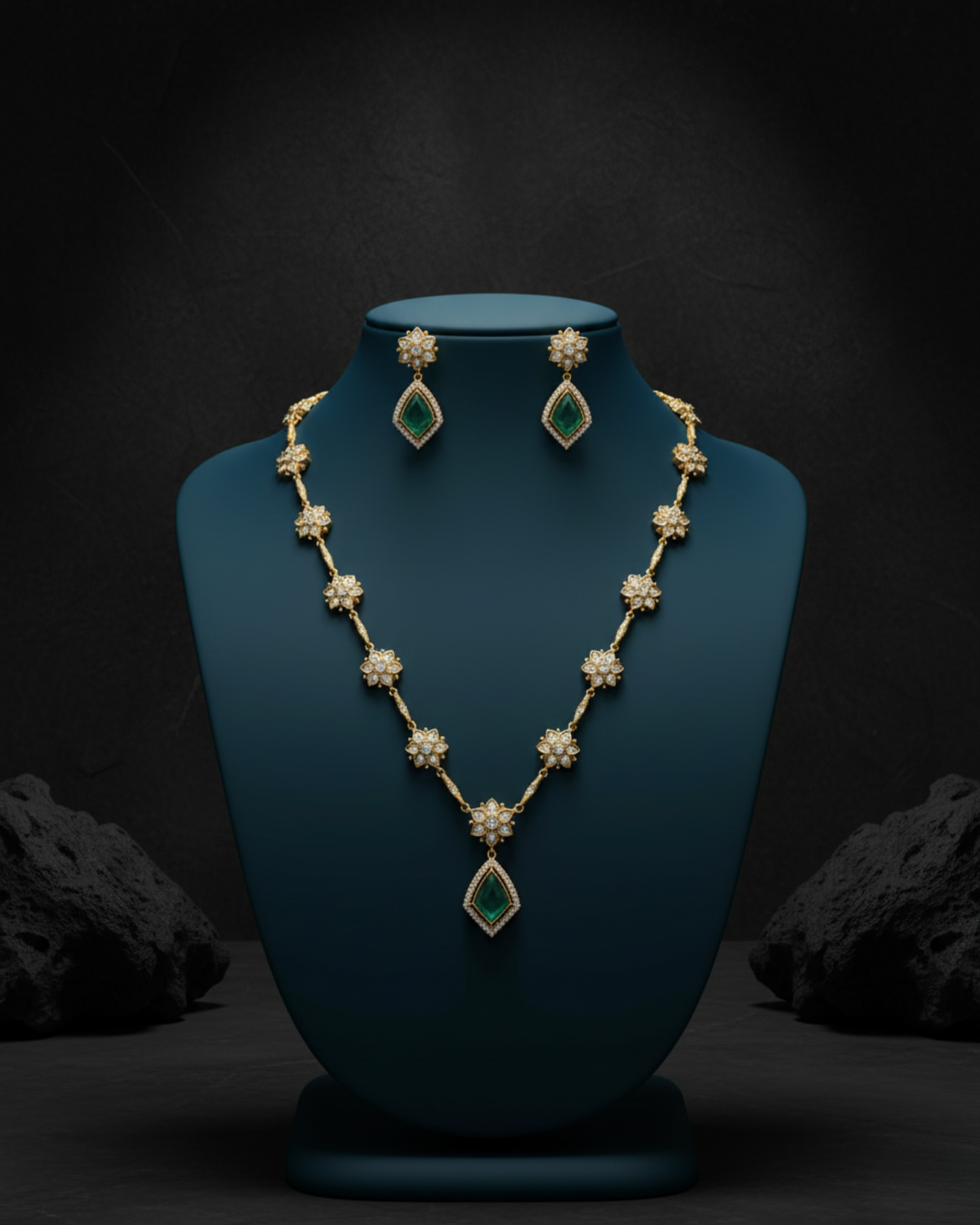 Iraa Floral Grace Necklace Set