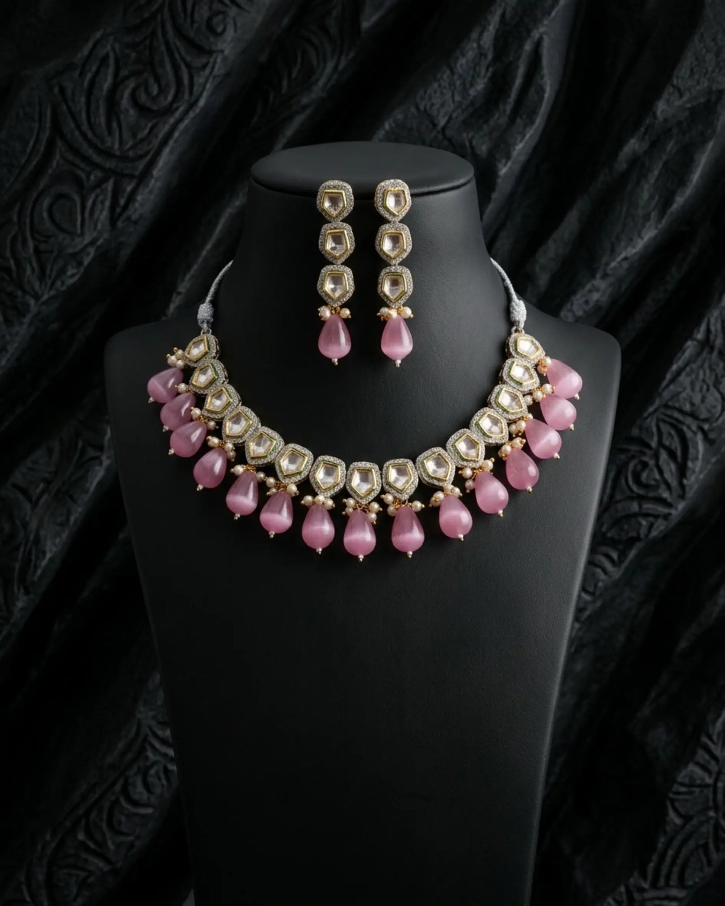 Shahi Teardrop Kundan Set Zestro