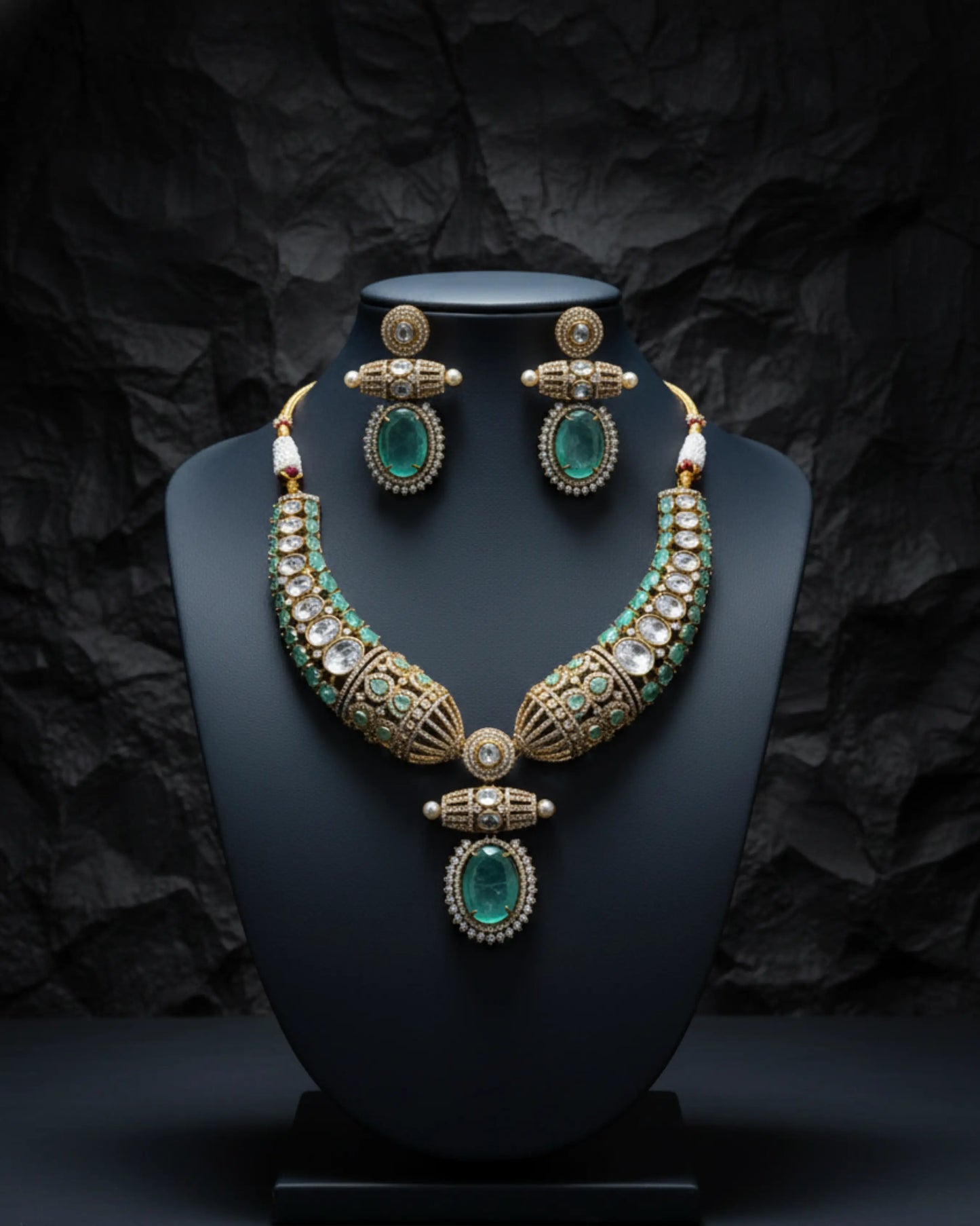 Ridhima Regal Necklace Set Zestro