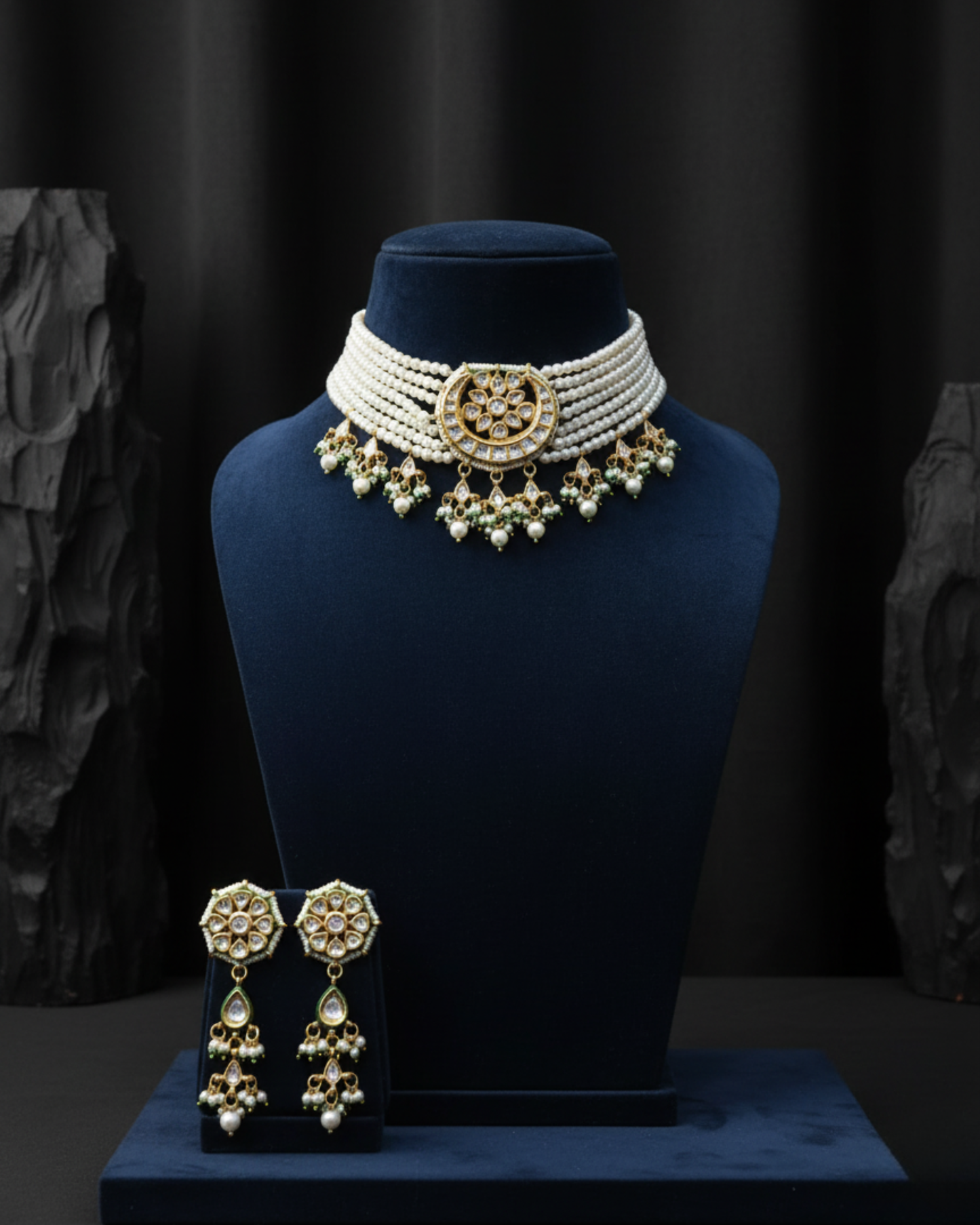 Ayatika Pearl Necklace Set