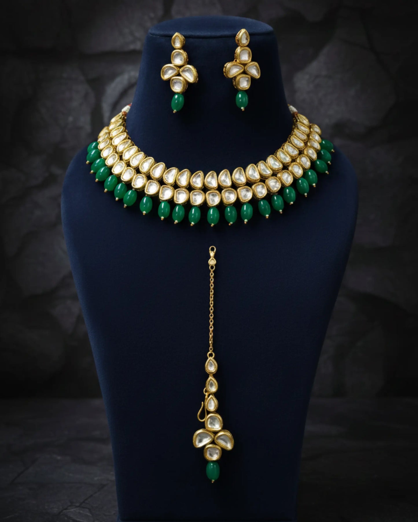 Emerald Drop Kundan Royal Set Zestro
