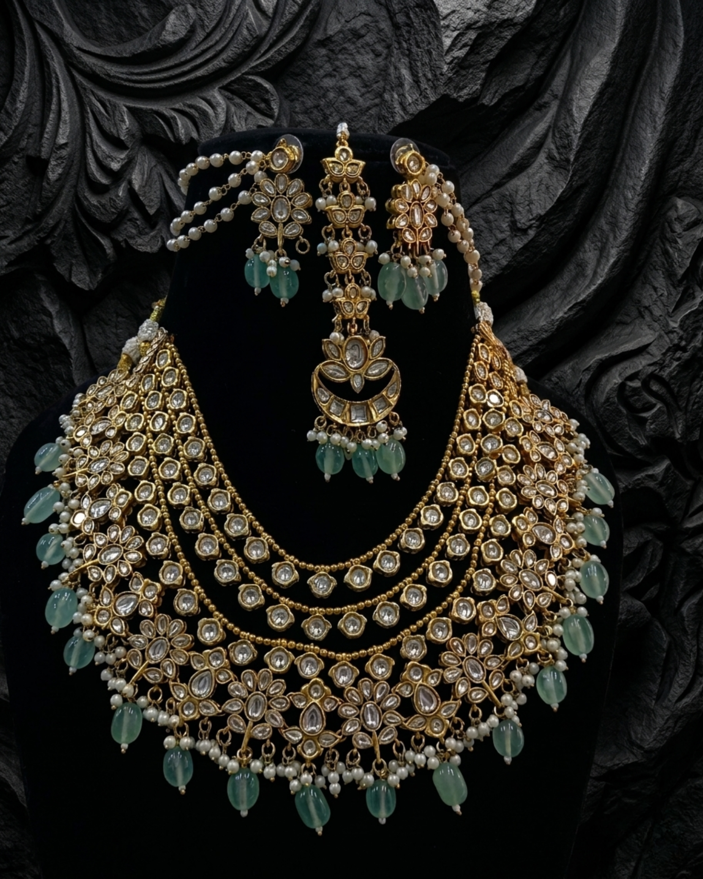 Meheraani Polki Bridal Set