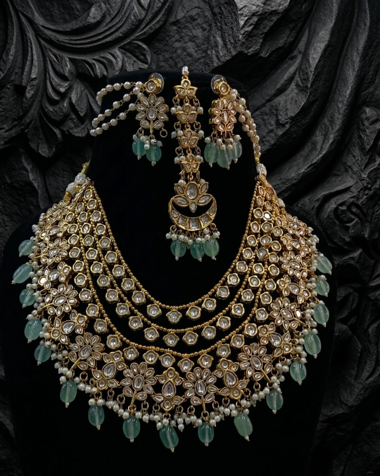 Meheraani Polki Bridal Set Zestro