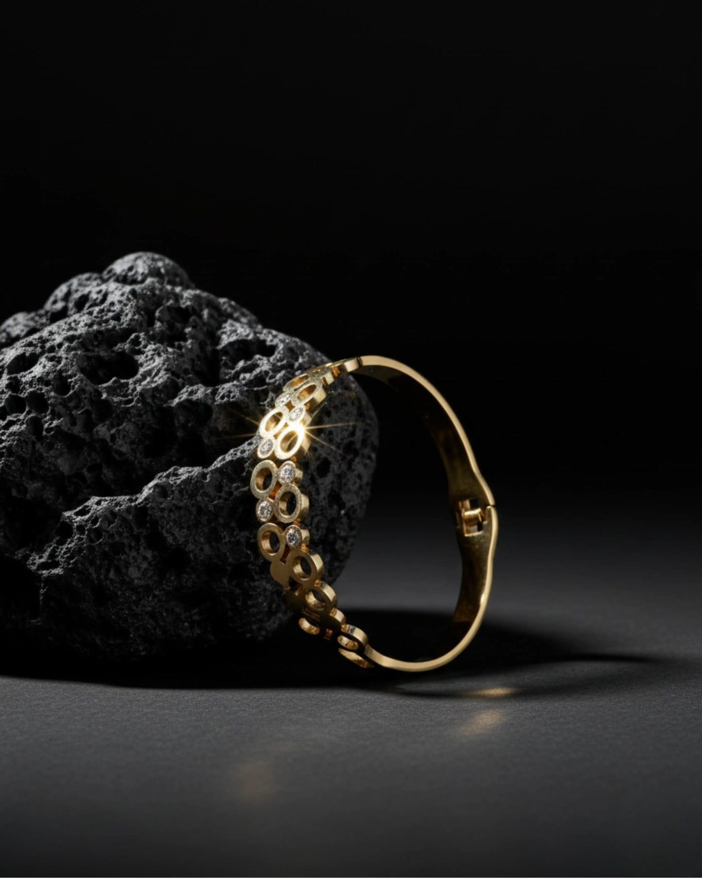 Nivora Kada Bracelet Zestro