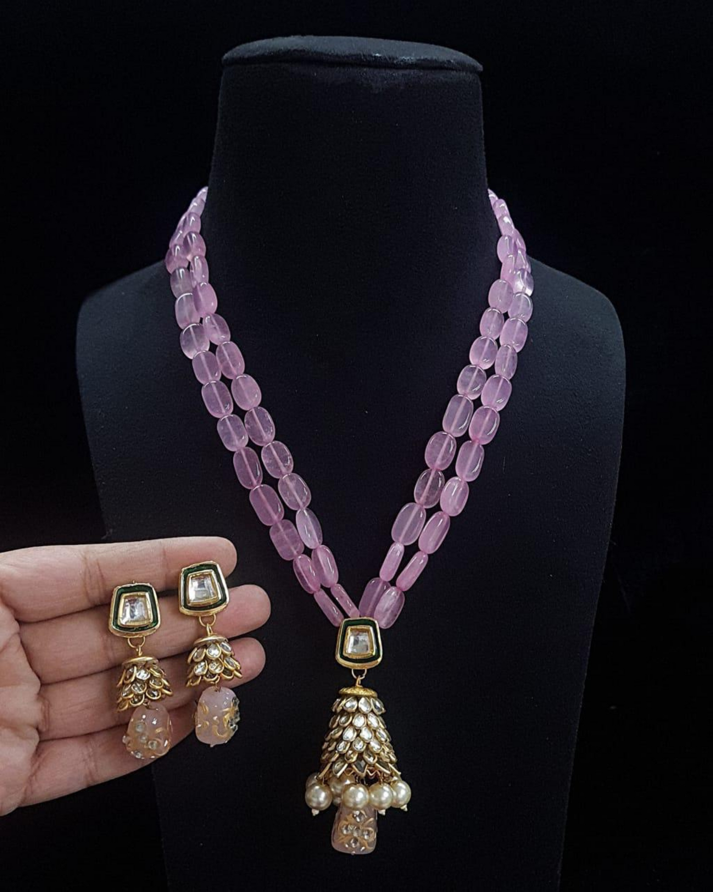 Rasika Paachi Kundan Set