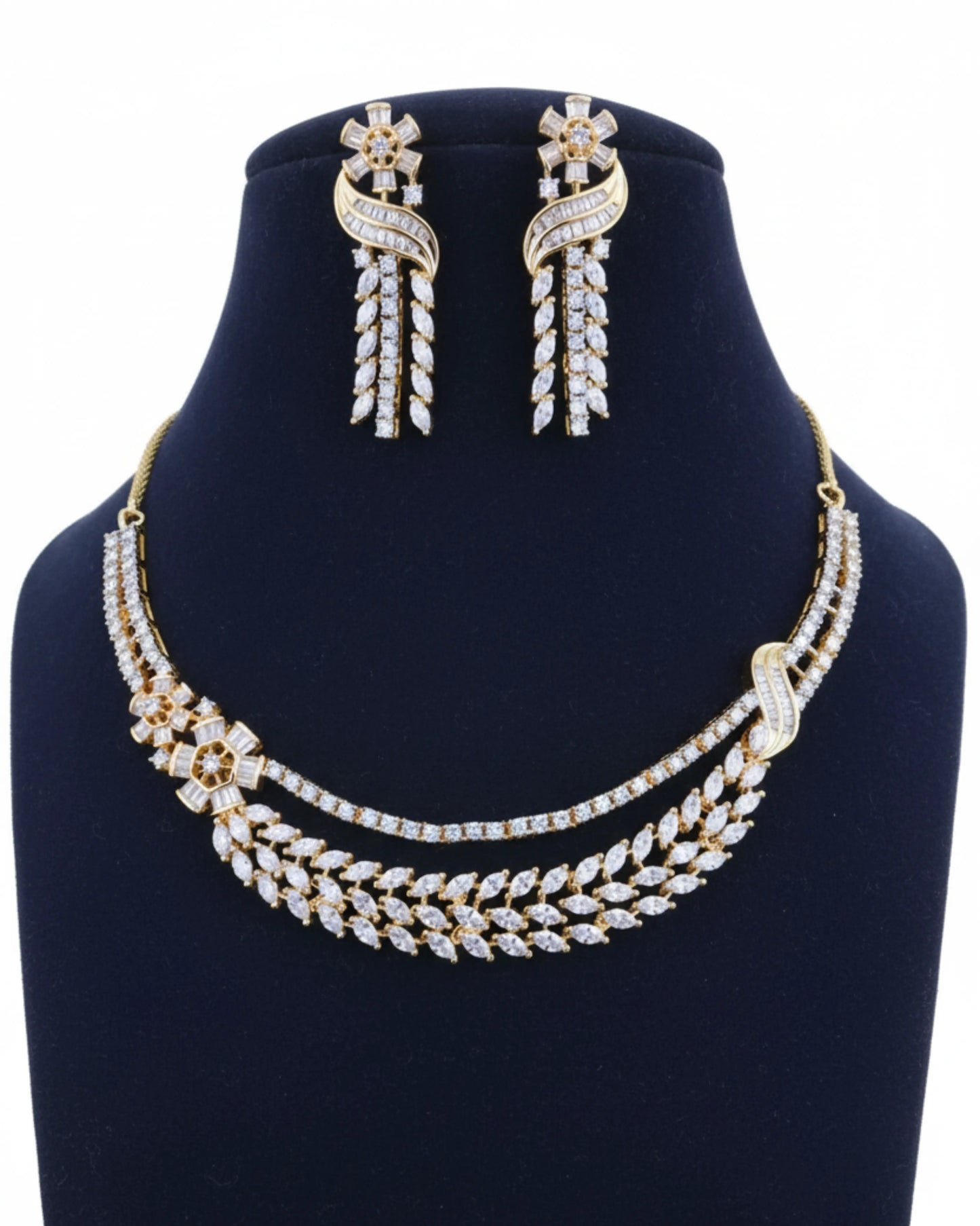 Ria Elegance Necklace Set Zestro