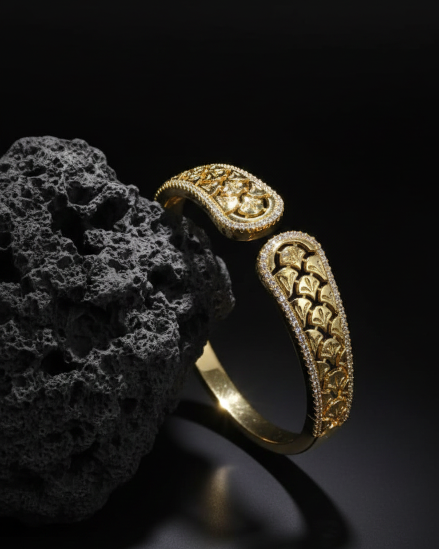 Royal Crest Bracelet