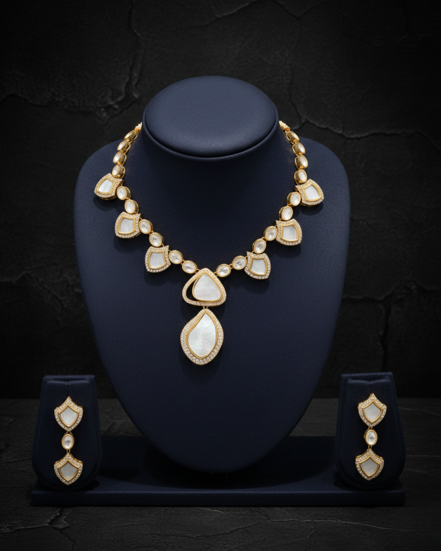 Shvetra Mother Of Pearl Elegance Set