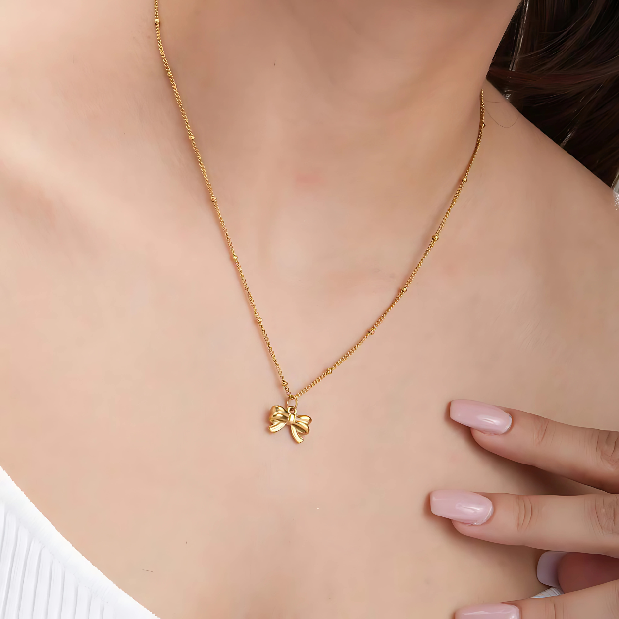 Bella Bow Necklace