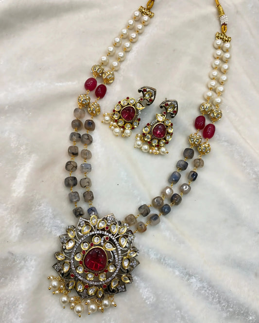 Heer Necklace Set Zestro