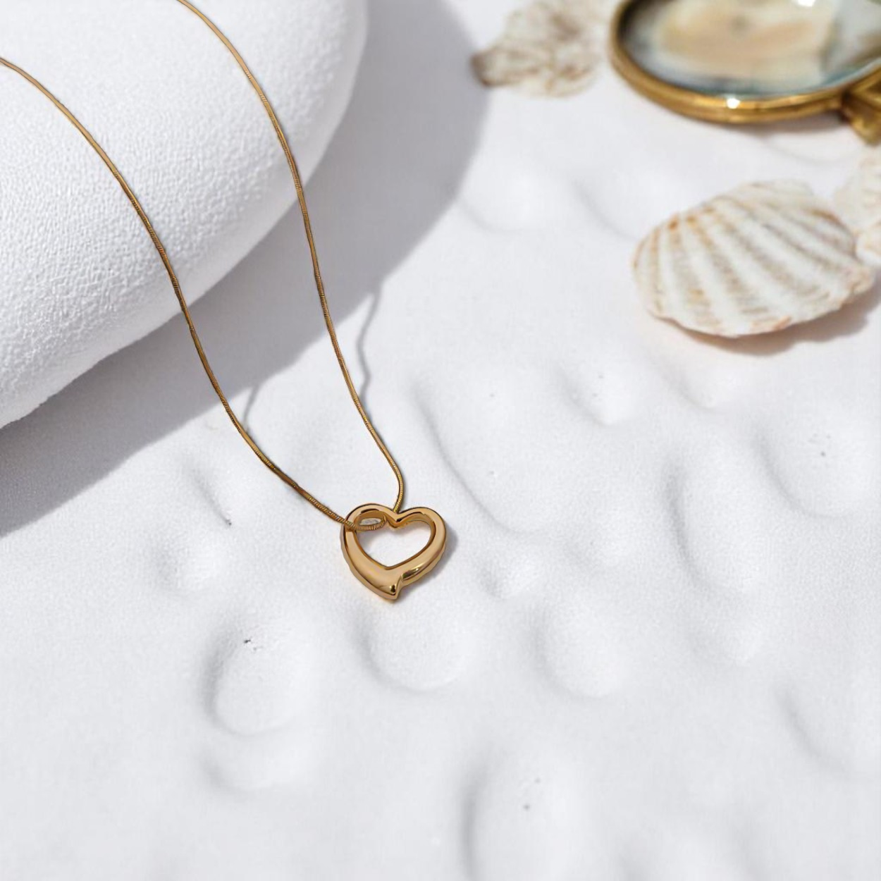 Love Loop Necklace