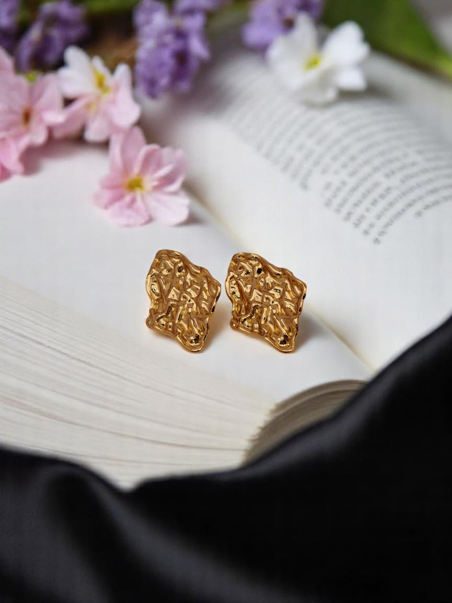 Molten Gold Textured Studs