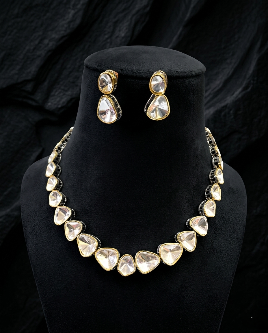 Kundan Statement Necklace Set