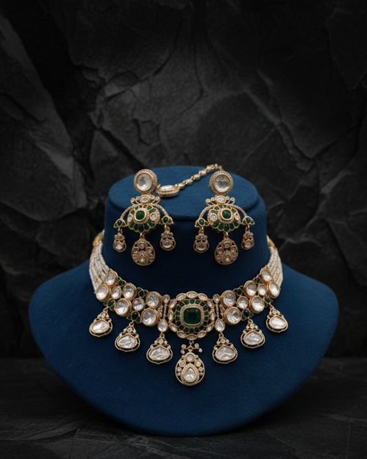 Classic Diva Ethnic Necklace Set