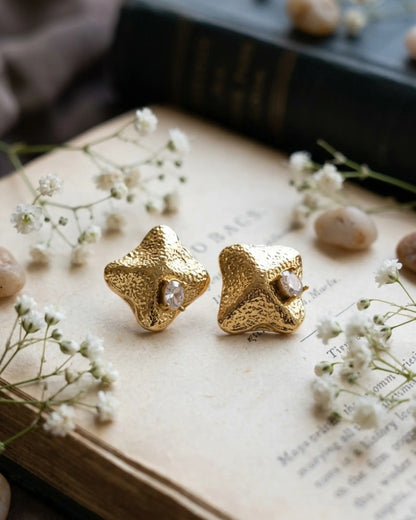 Ivy Studs Zestro