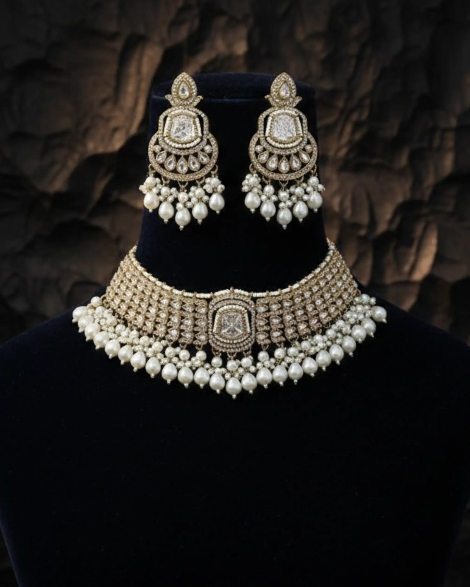 Khaas Pearls Choker Set Zestro