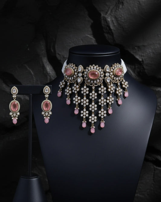 Mehreen Necklace Set Zestro