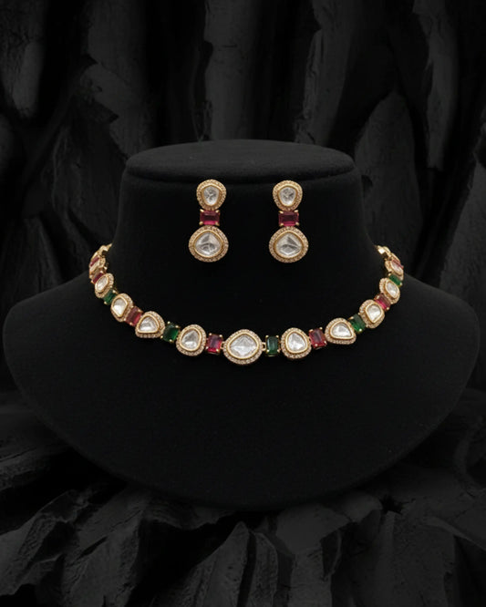 Niyara Charm Necklace Set Zestro