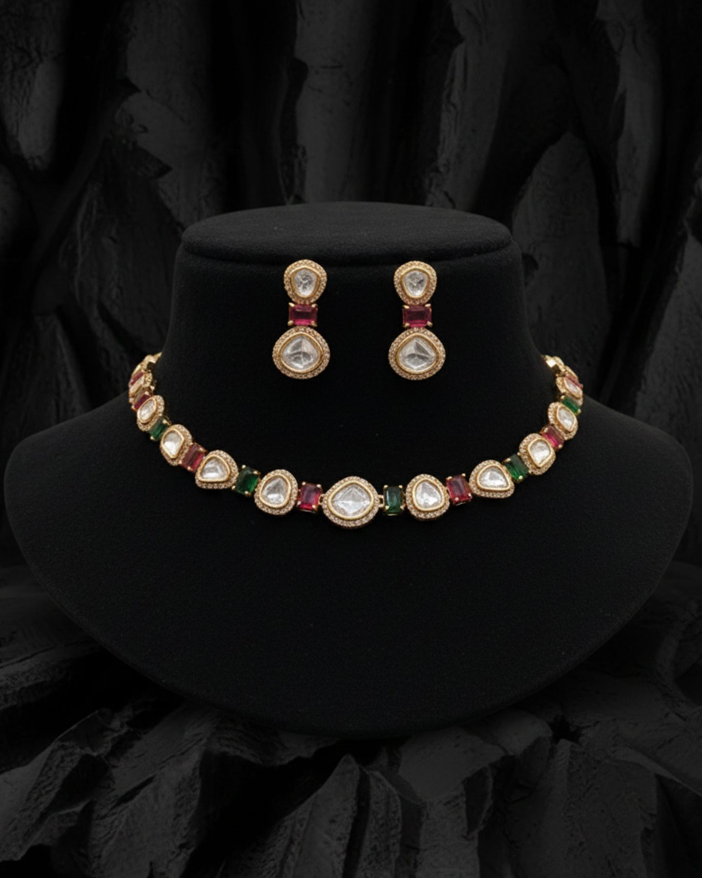 Niyara Charm Necklace Set