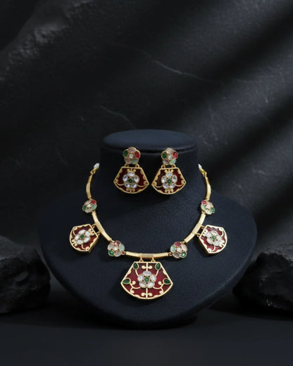 Noorvi Heritage Kundan Necklace Set Zestro