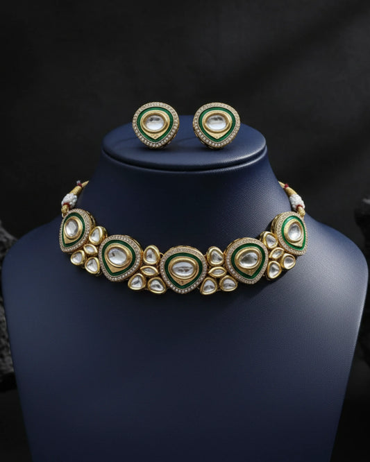 Ornate Kundan Choker Set Zestro