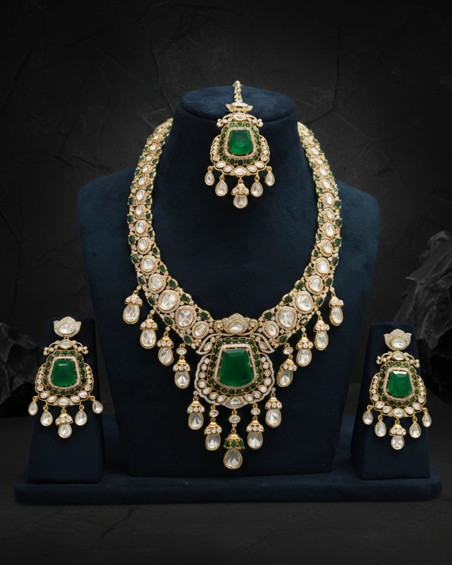 Prisha Heritage Kundan Set Zestro