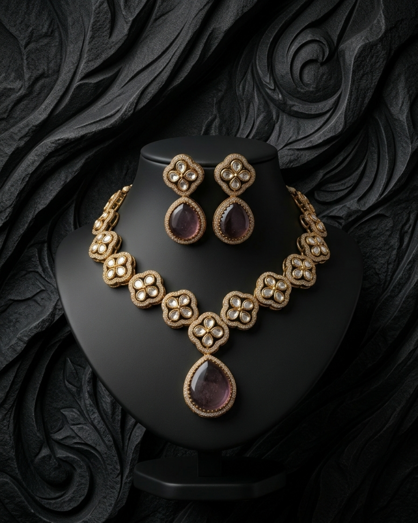 Royal Petal Teardrop Necklace Set