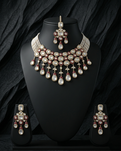 Royal Silhouette Mossinate Kundan Necklace Set