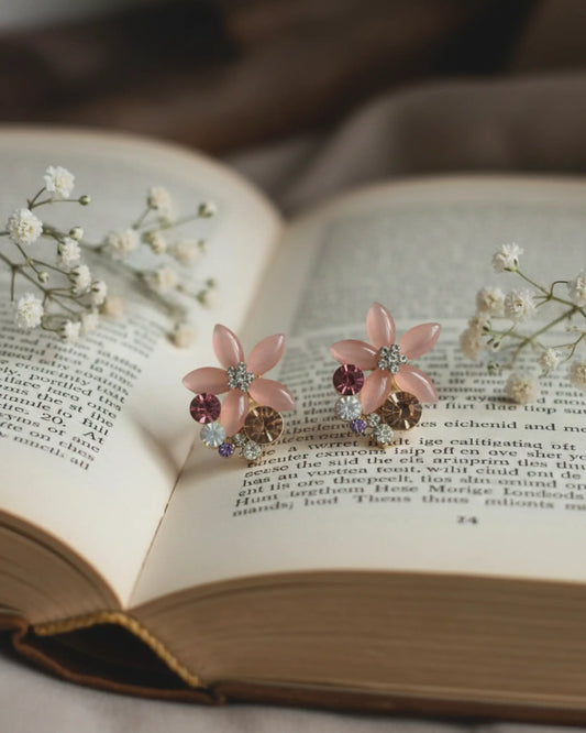 Soft Petal Studs Zestro