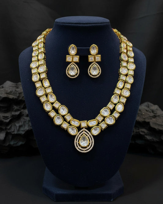 Sunehri Shimmer Set Zestro