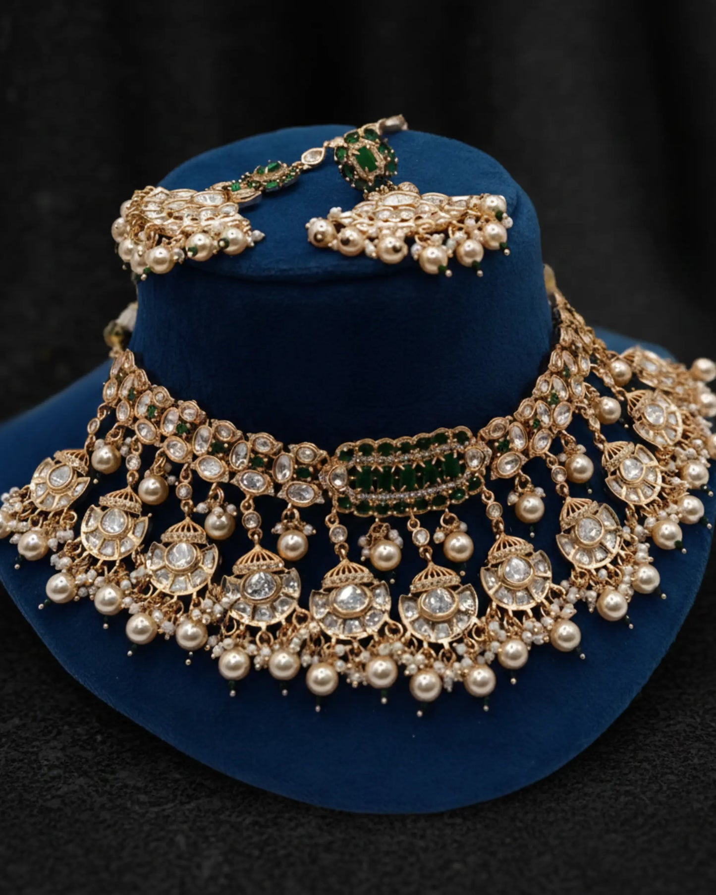 Zareen Noor Kundan Necklace Set Zestro