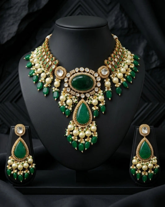 Zeenat Emerald Charm Set Zestro