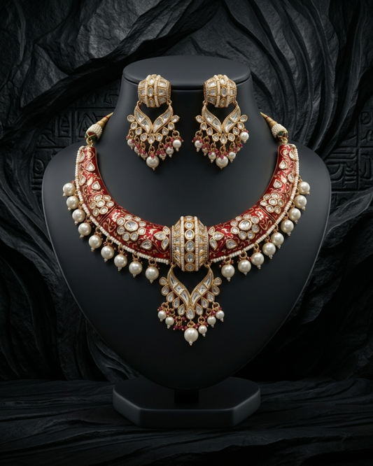 Heirloom Grace Necklace Set