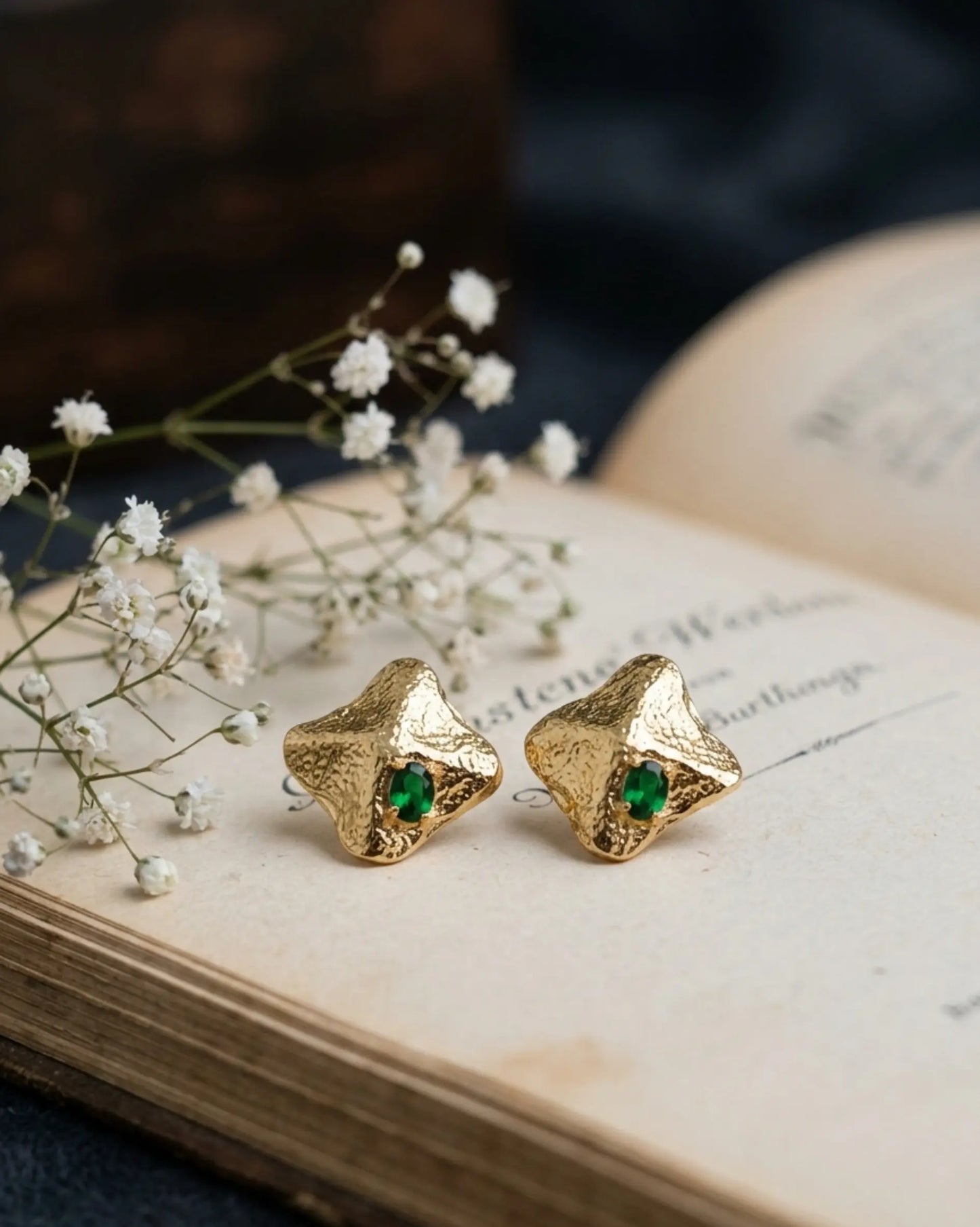 Ivy Studs Zestro
