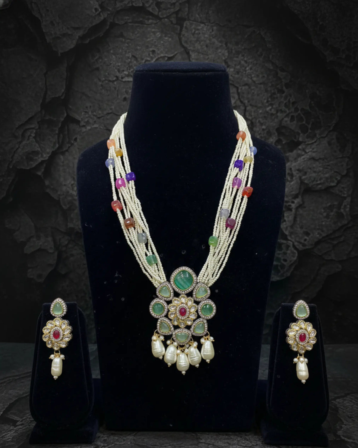 Navira Heritage Pendant Mala Zestro