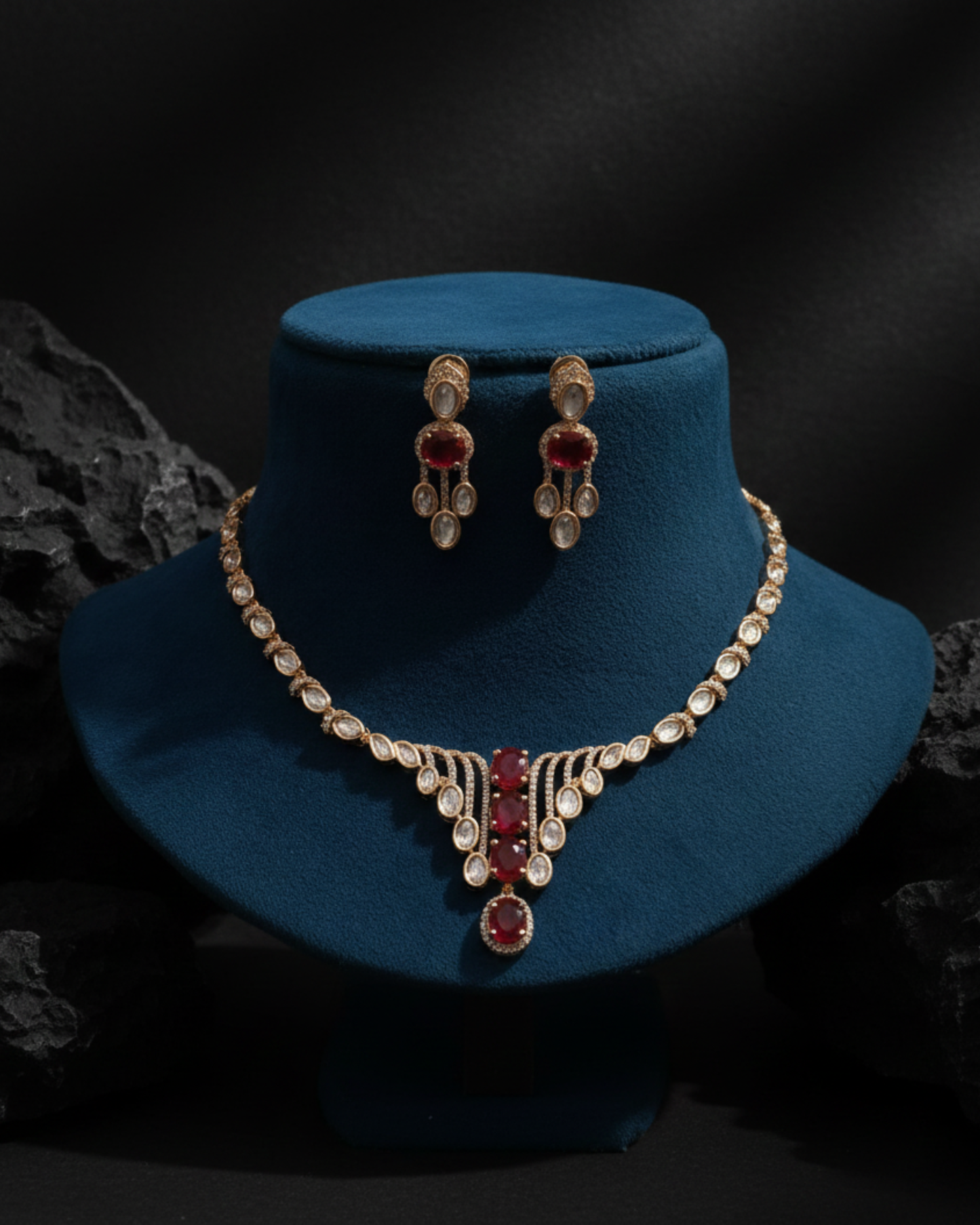 Navira Timeless Cascade Set