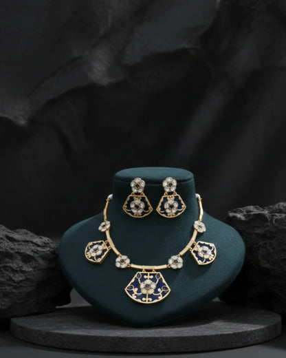 Noorvi Heritage Kundan Necklace Set Zestro