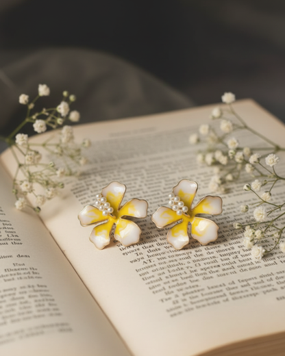 Petal Pearl Bloom Earrings