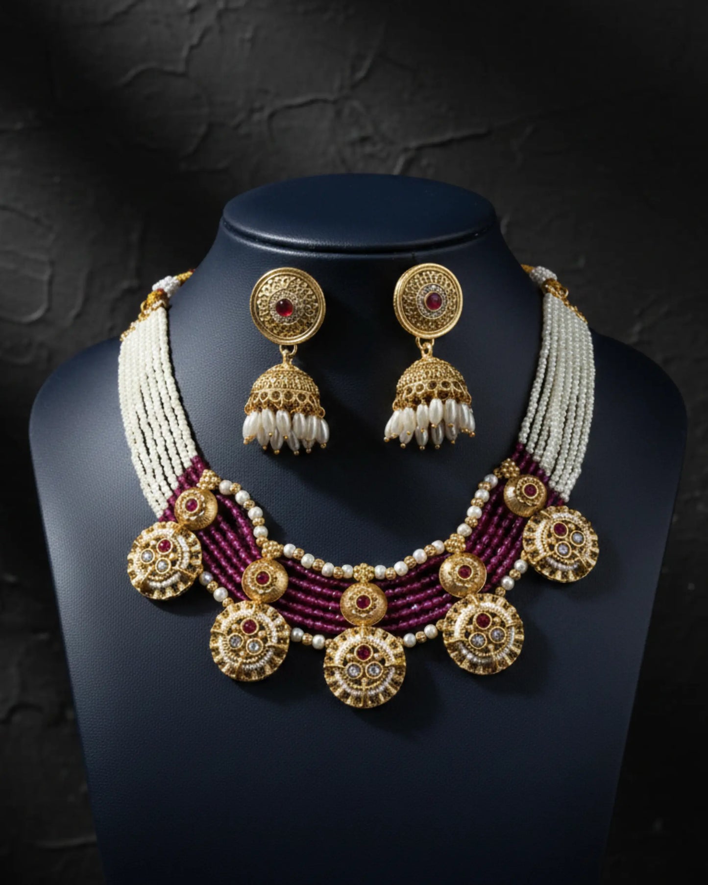 Rajvika Heirloom Necklace Set Zestro