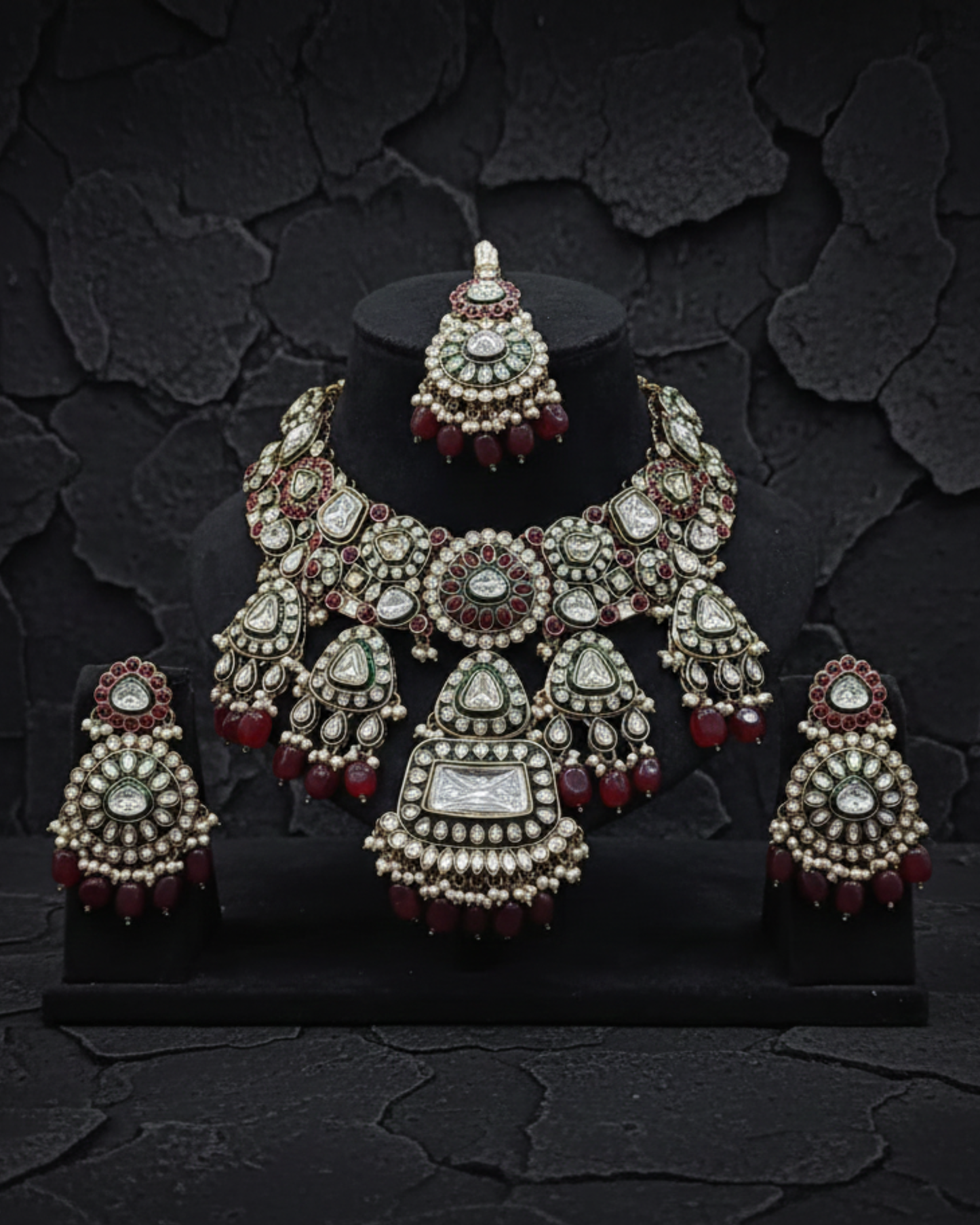 Regal Noor Kundan Bridal Necklace Set