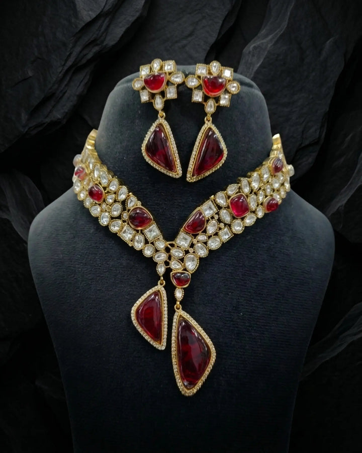 Royal Drop Necklace Set Zestro