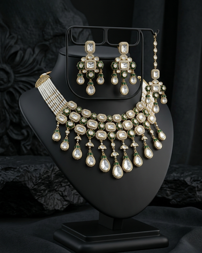 Royal Silhouette Mossinate Kundan Necklace Set